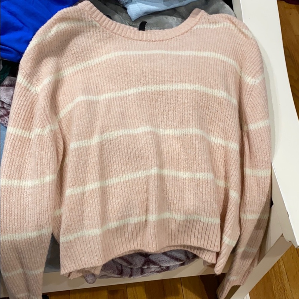 Long sleeve sweater